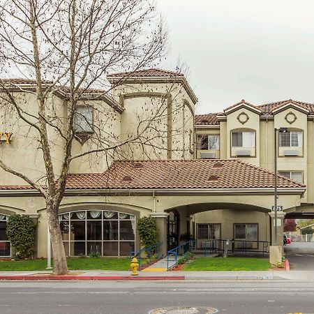 Comfort Inn San Jose International Airport Eksteriør billede